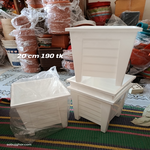 Round Shape Plastic Planters with Bottom Tray - প্রিমিয়াম রাউন্ড প্লাস্টিক প্ল্যান্টার - Image 2